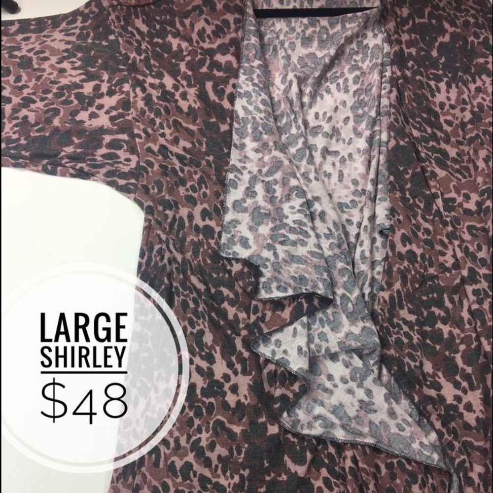 BNWT Lularoe Shirley kimono